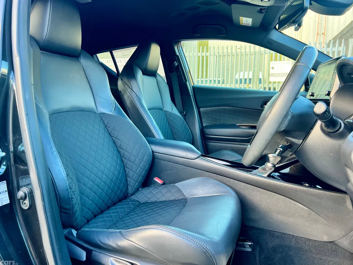Toyota C-HR Coupe, Petrol Hybrid, 2020, Black