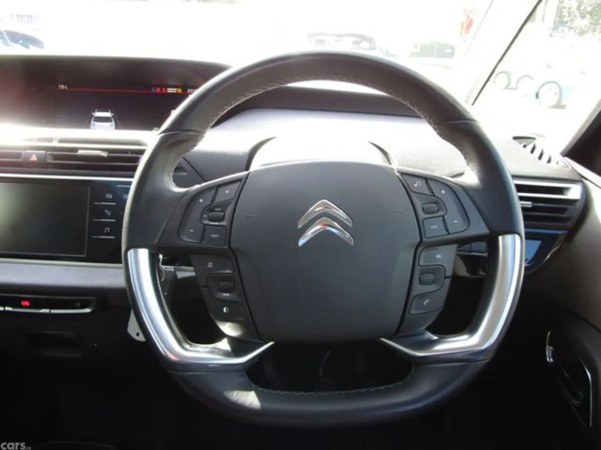 Citroen C4 Spacetourer MPV, Diesel, 2022, Blue