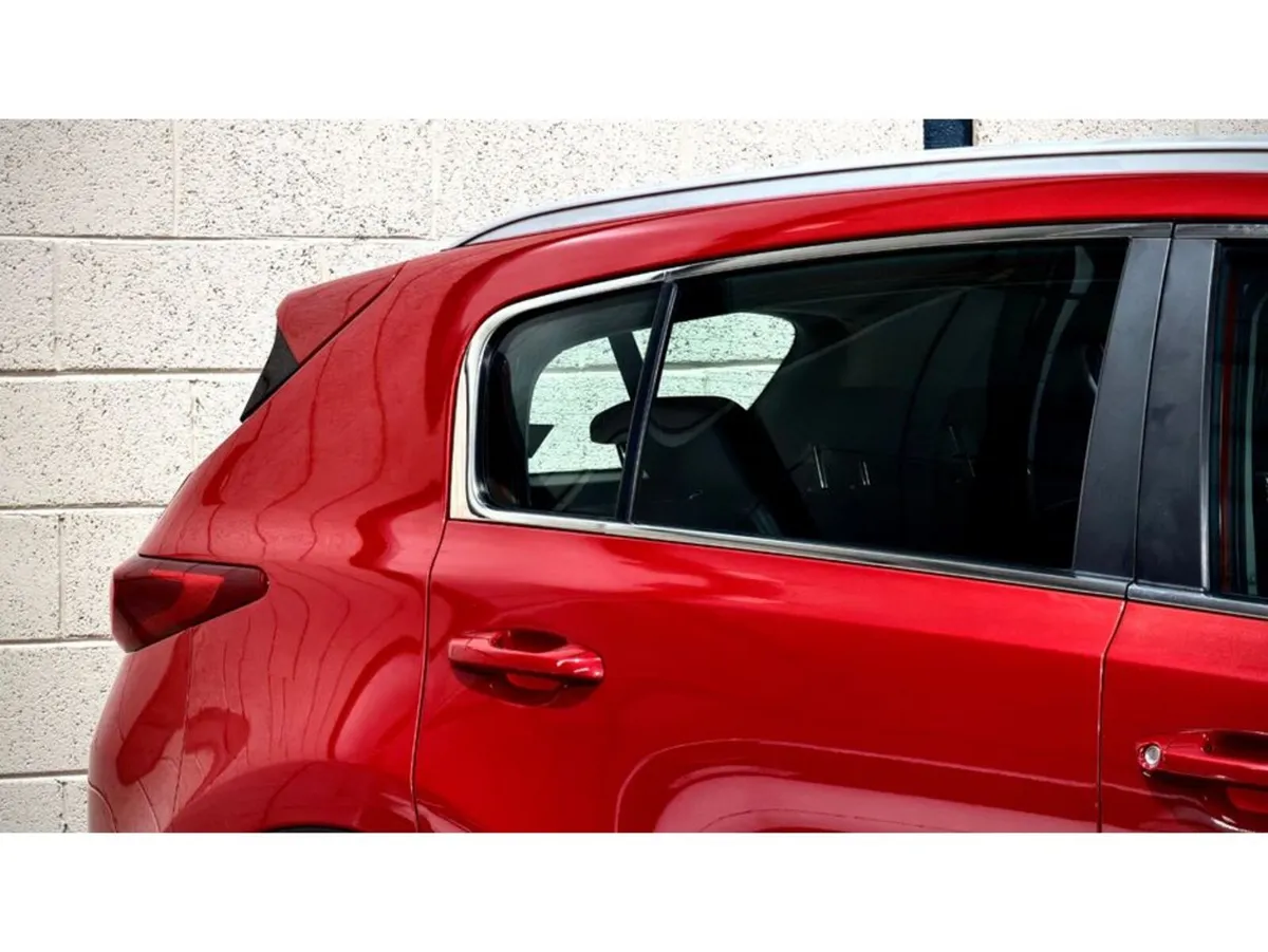 Kia Sportage MPV, Diesel, 2019, Red