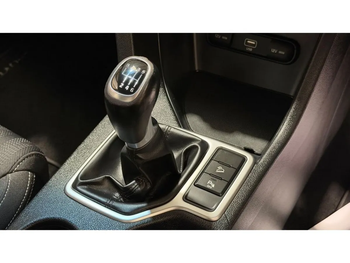 Kia Sportage MPV, Diesel, 2019, Red