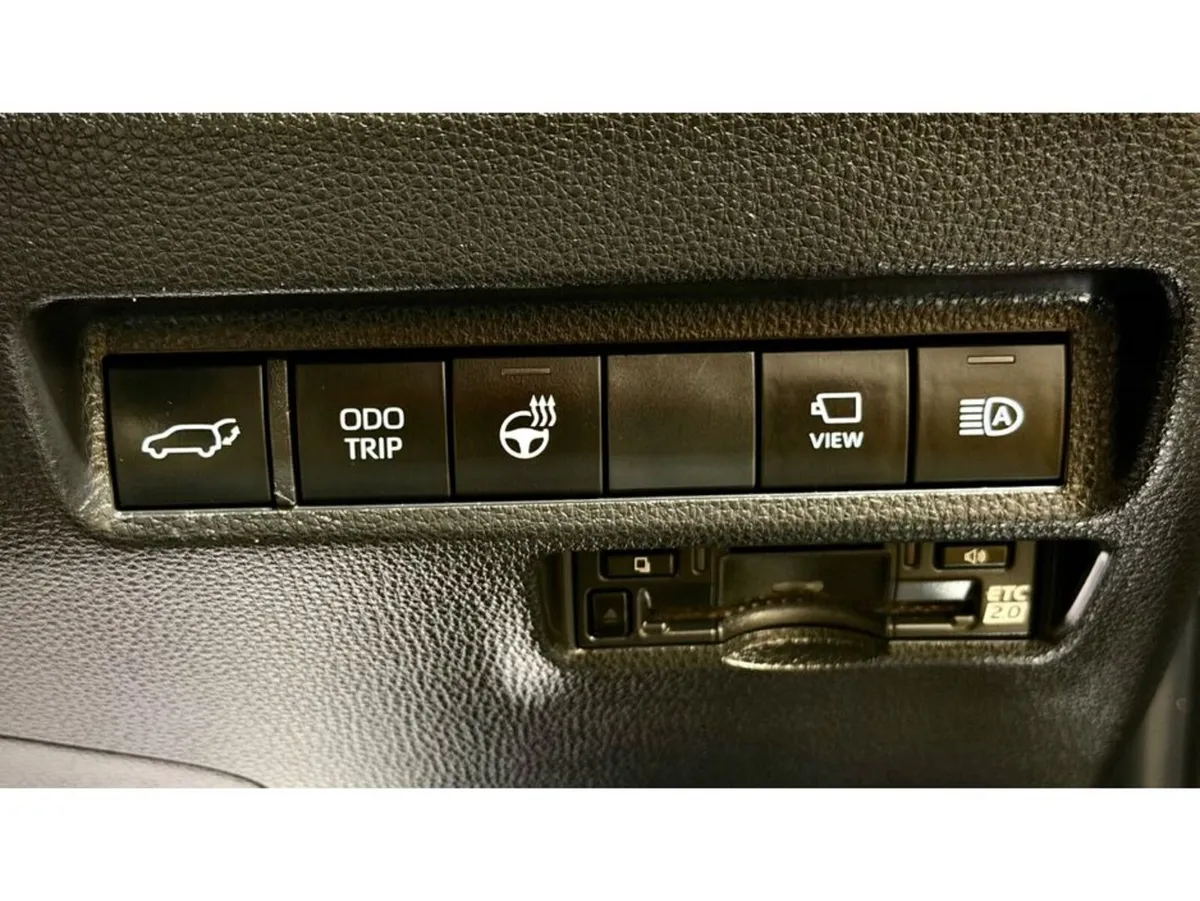 Toyota RAV4 SUV, Petrol Hybrid, 2023, Black