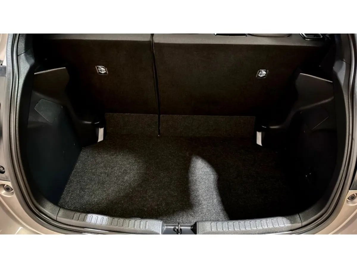 Toyota Yaris Hatchback, Petrol Hybrid, 2022, Grey
