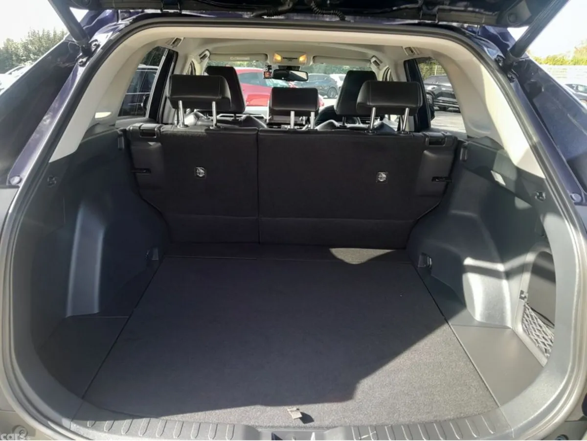 Toyota RAV4 SUV, Petrol Hybrid, 2021, Blue