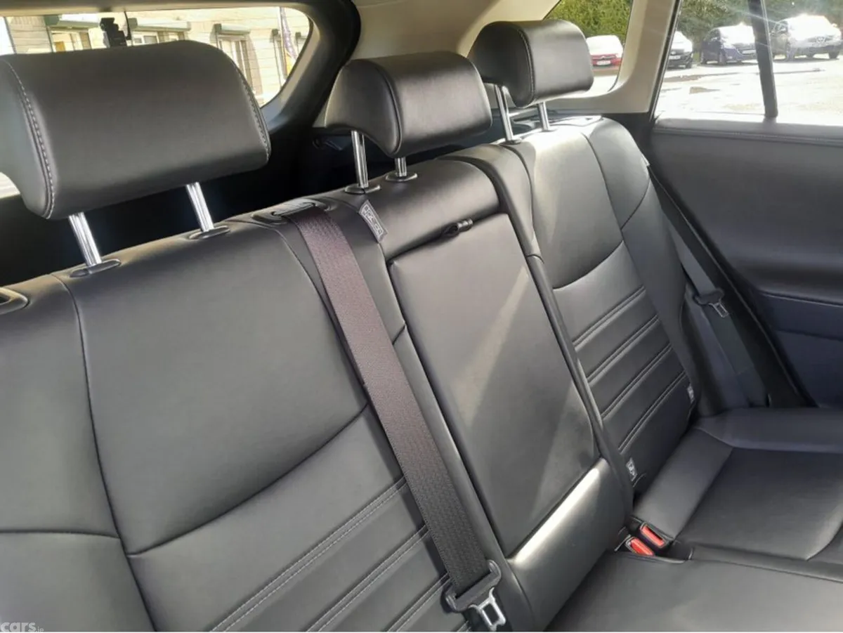 Toyota RAV4 SUV, Petrol Hybrid, 2021, Blue