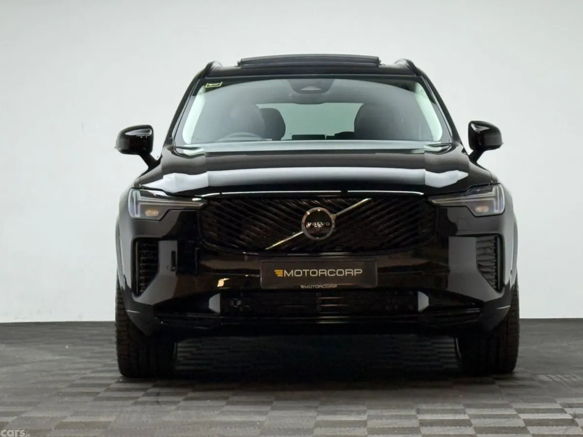 Volvo XC90 SUV, Petrol Plug-in Hybrid, 2026, Black