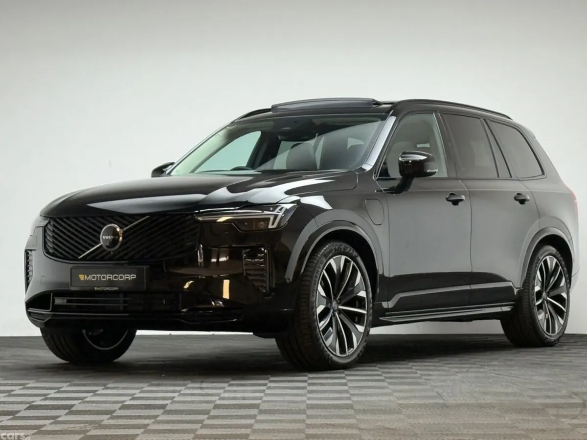 Volvo XC90 SUV, Petrol Plug-in Hybrid, 2026, Black