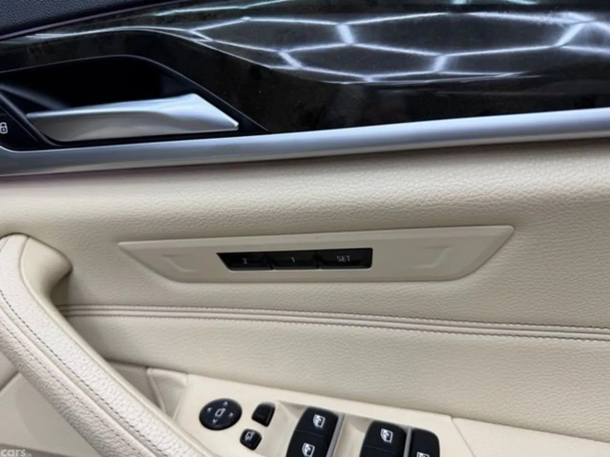 BMW 5-Series Estate, Diesel, 2017, White