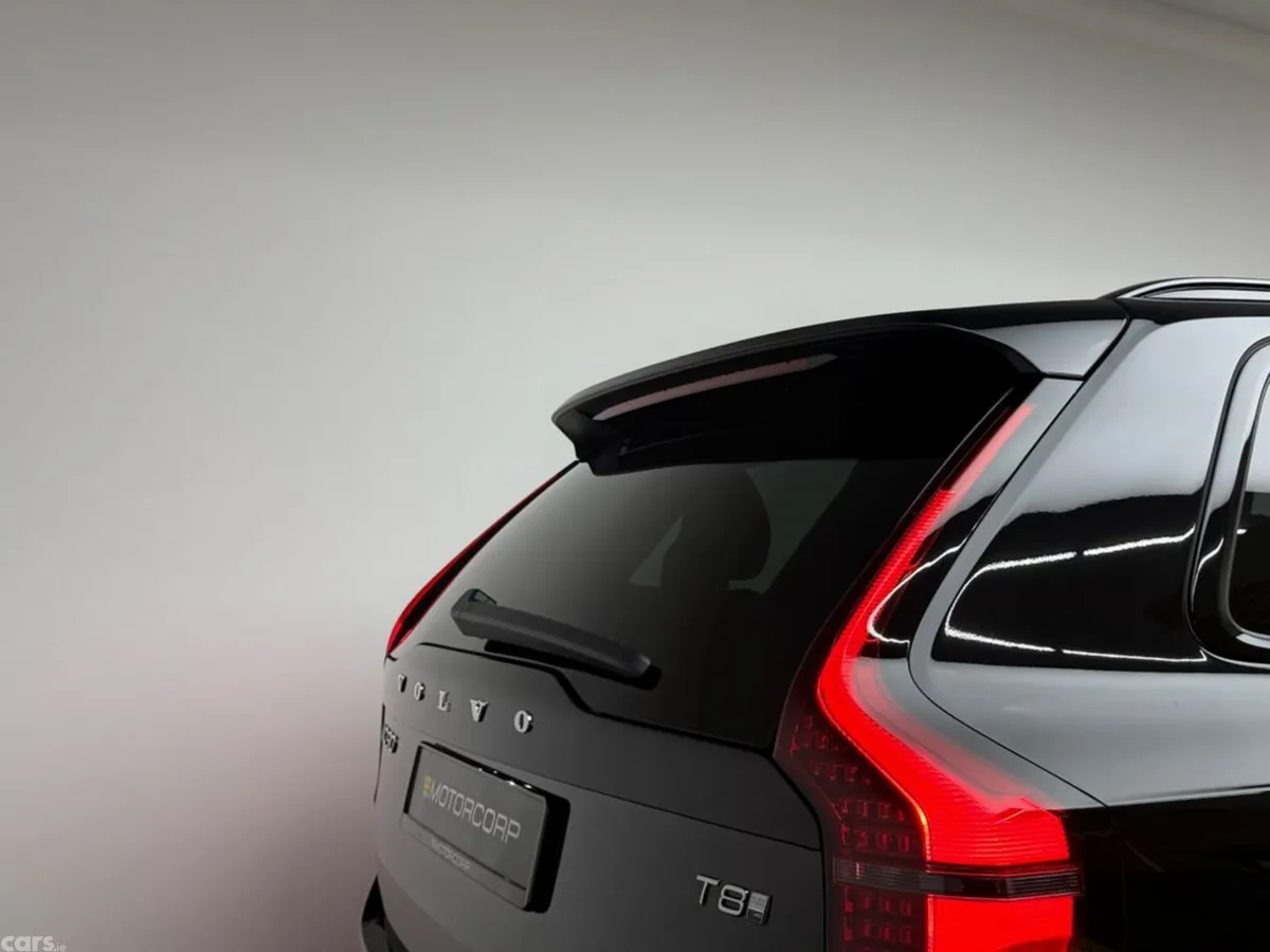 Volvo XC90 SUV, Petrol Plug-in Hybrid, 2026, Black