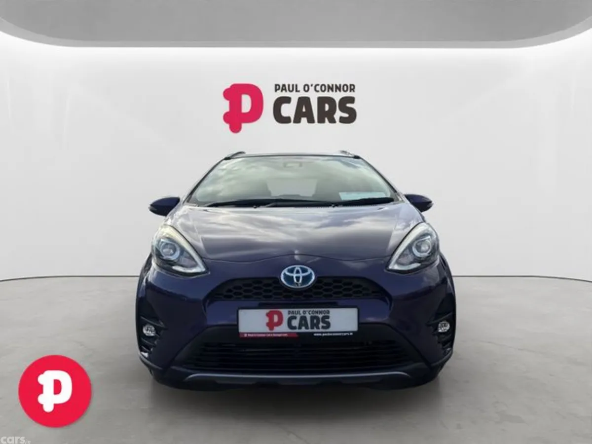 Toyota Aqua Hatchback, Petrol Hybrid, 2018, Blue
