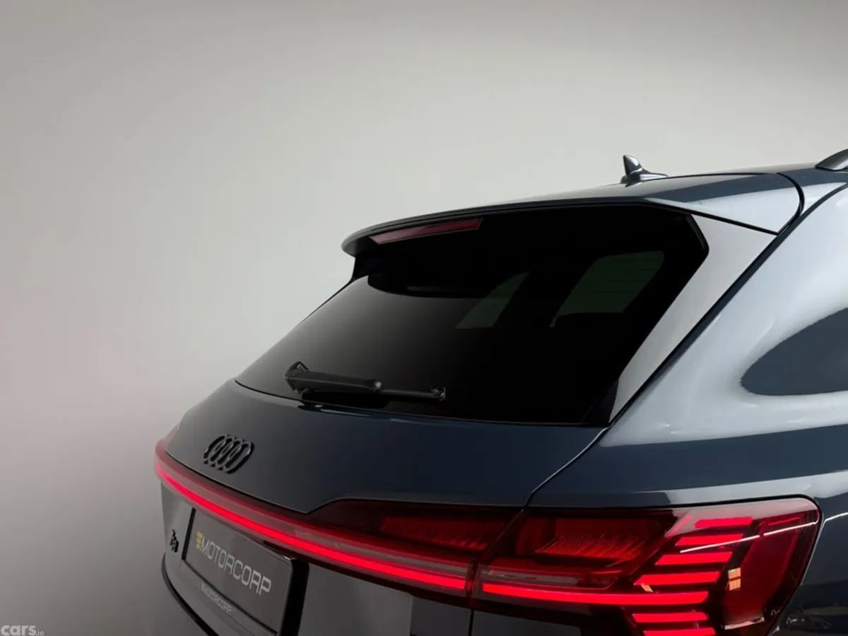 Audi Q8 e-tron SUV, Electric, 2024, Blue