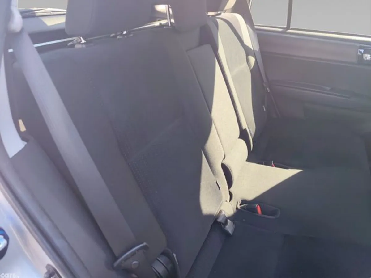Toyota Corolla Estate, Petrol Hybrid, 2017, Silver