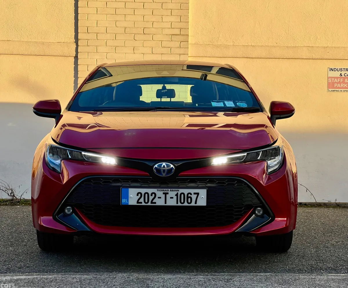 Toyota Corolla Hatchback, Petrol Hybrid, 2020, Red