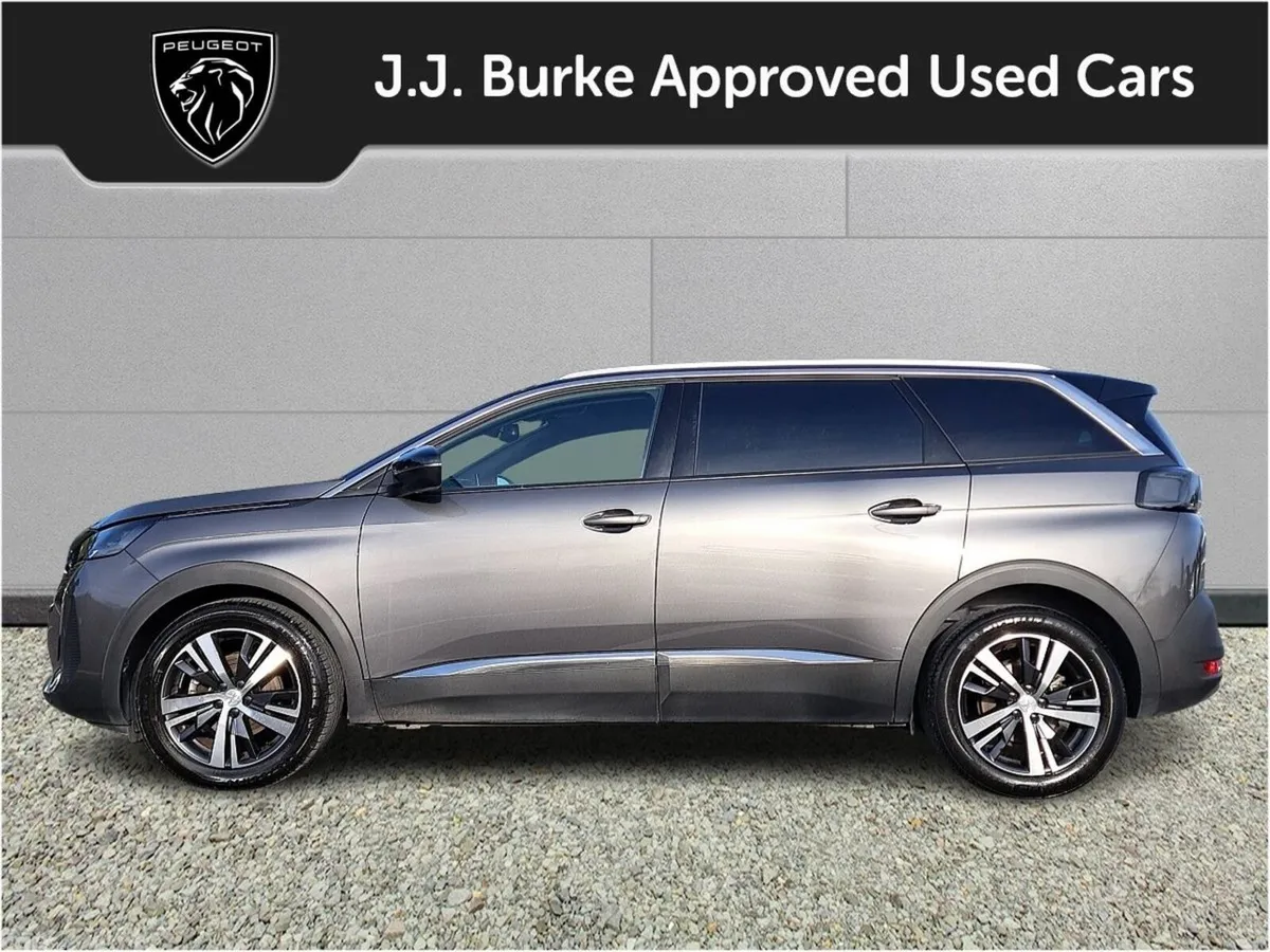 Peugeot 5008 SUV, Petrol Hybrid, 2024, Grey