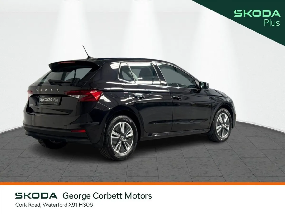Skoda Fabia Hatchback, Petrol, 2023, Black