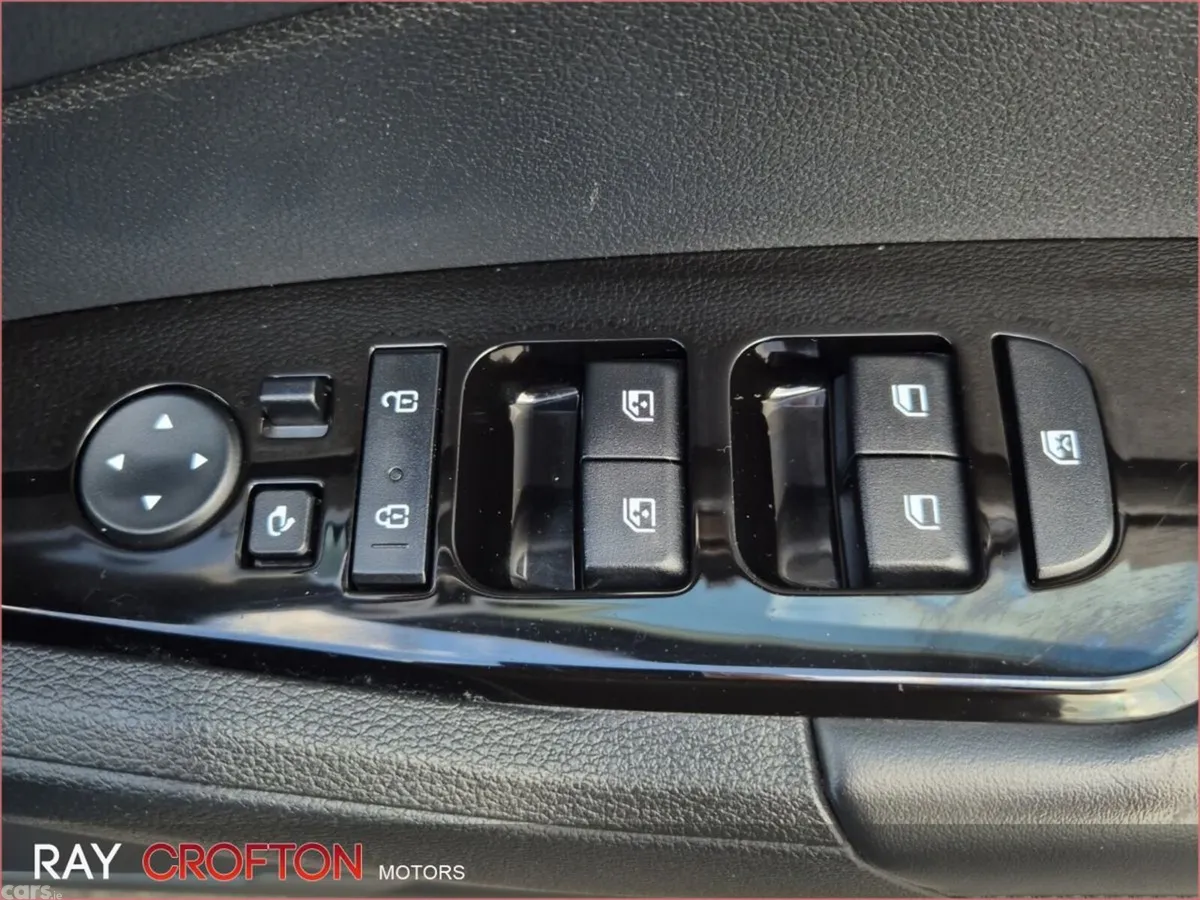 Kia Sportage SUV, Diesel Hybrid, 2023, Black