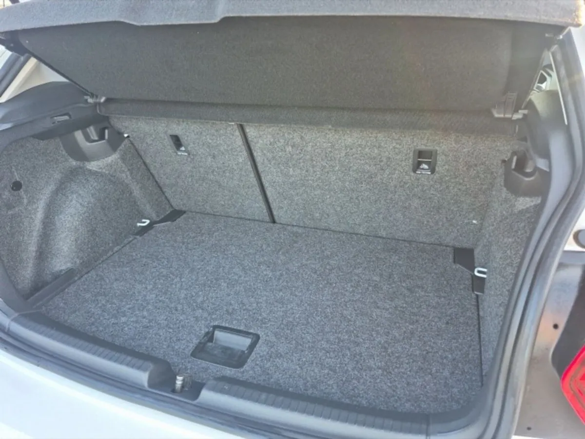Volkswagen Polo Hatchback, Petrol, 2019, White