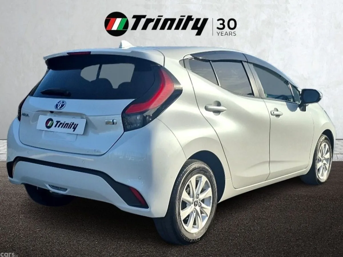 Toyota Aqua Hatchback, Petrol Hybrid, 2023, White