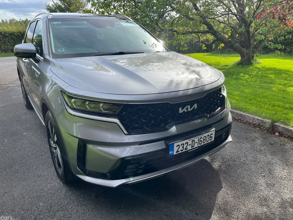 Kia Sorento SUV, Diesel, 2023, Grey
