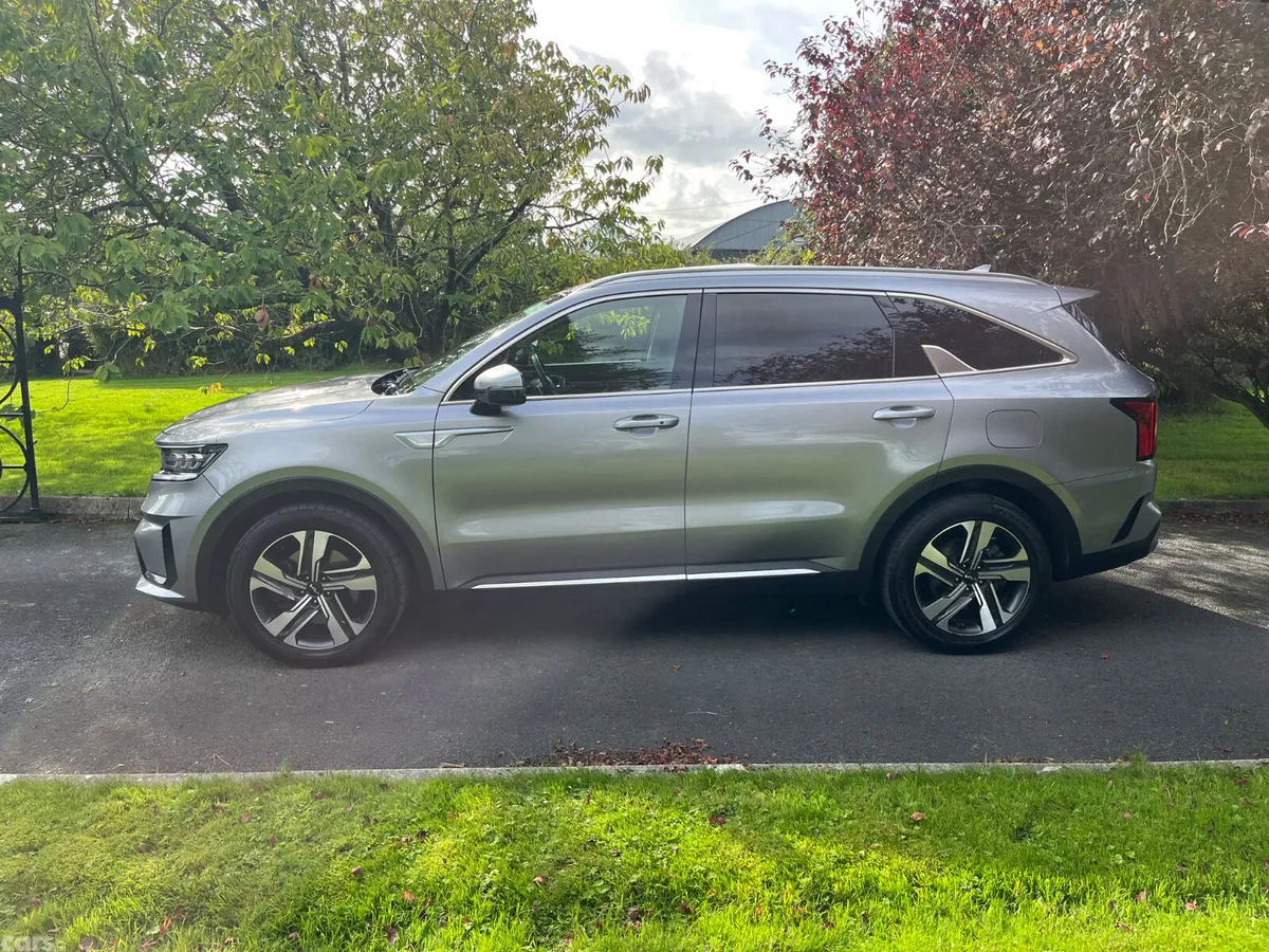 Kia Sorento SUV, Diesel, 2023, Grey