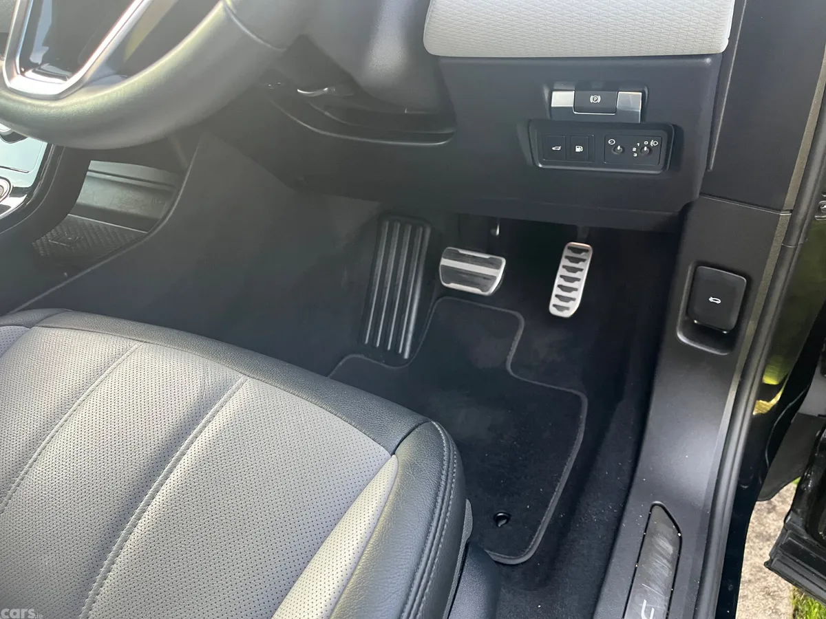 Land Rover Range Rover Evoque SUV, Petrol Plug-in Hybrid, 2023, Black