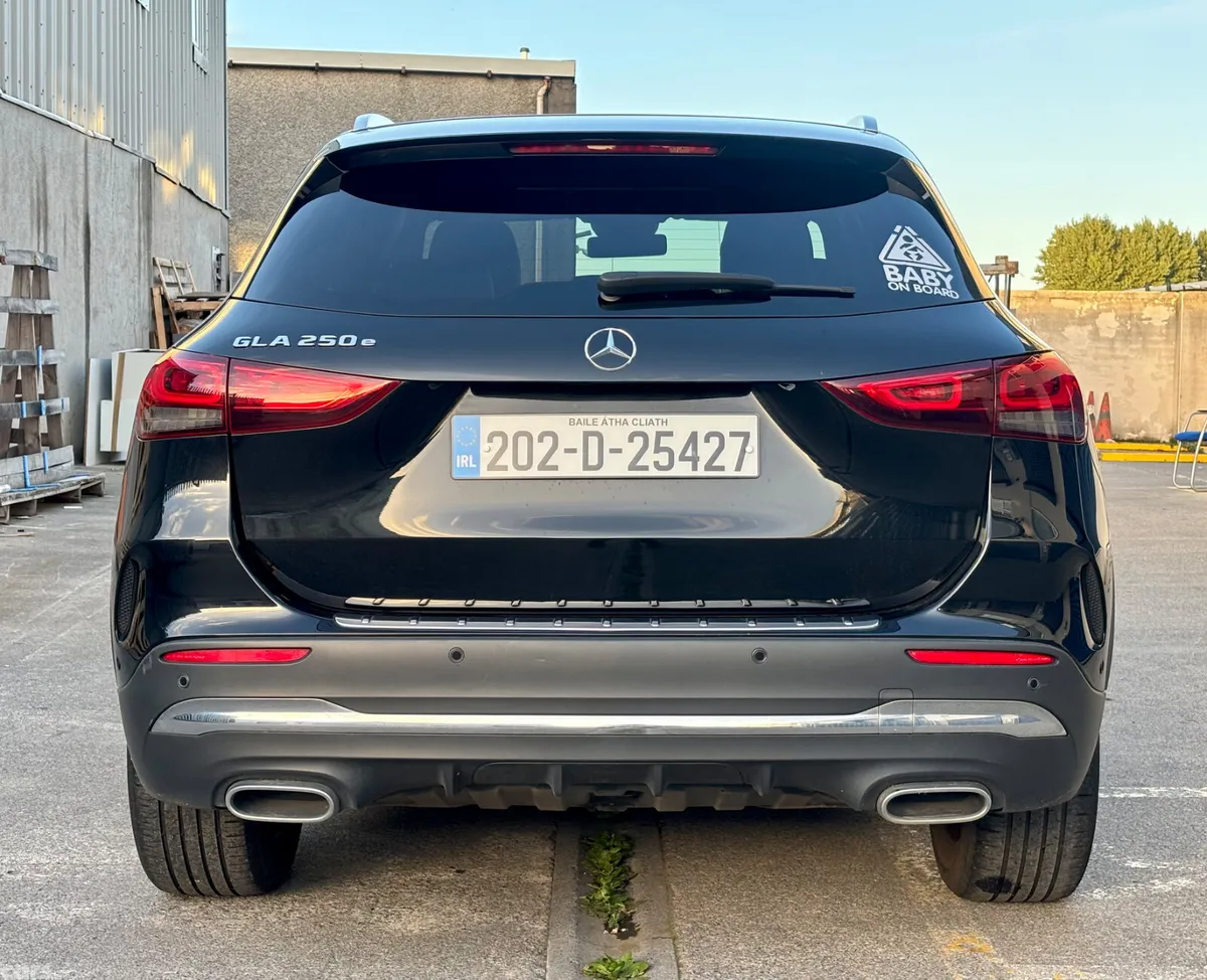 Mercedes-Benz GLA SUV, Petrol Hybrid, 2020, Black