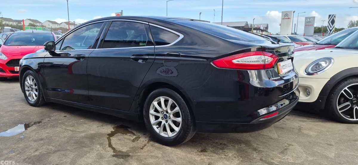 Ford Mondeo Hatchback, Diesel, 2016, Black