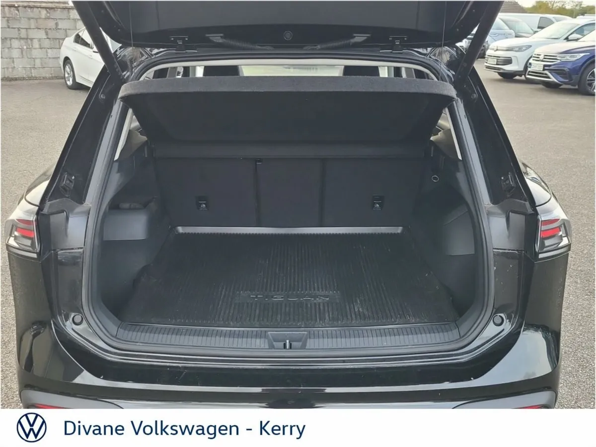 Volkswagen Tiguan SUV, Diesel, 2025, Black