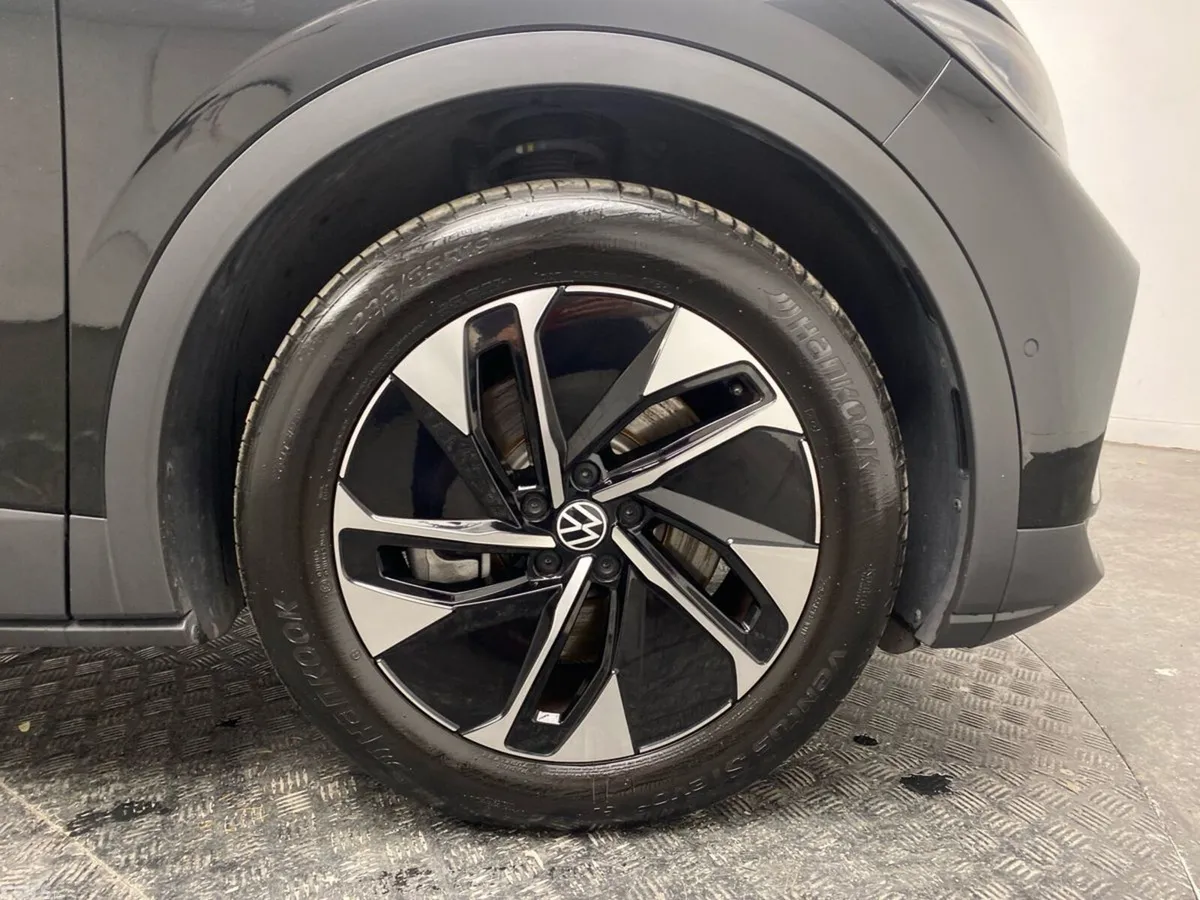 Volkswagen ID.4 SUV, Electric, 2025, Black