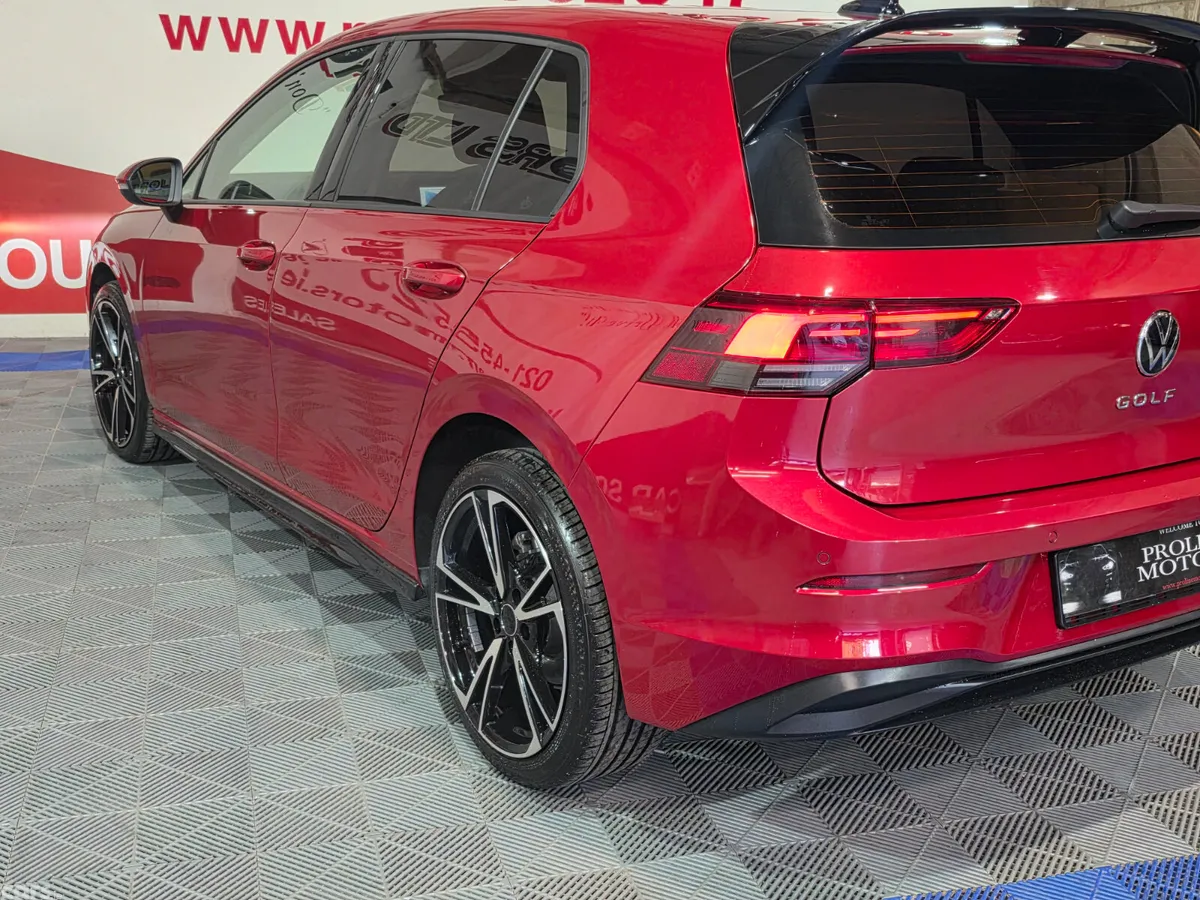 Volkswagen Golf Hatchback, Diesel, 2022, Red