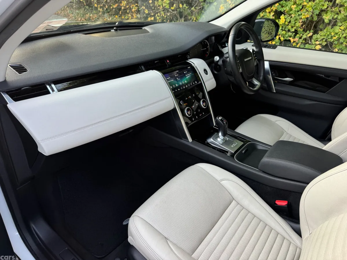 Land Rover Discovery Sport SUV, Diesel, 2020, White