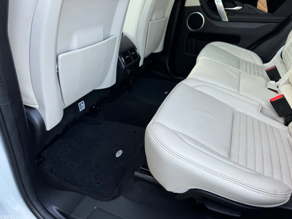 Land Rover Discovery Sport SUV, Diesel, 2020, White