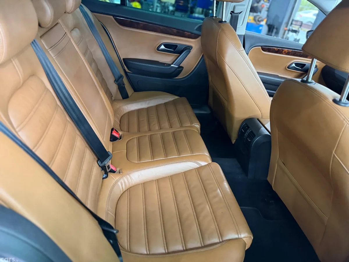 Volkswagen CC Coupe, Diesel, 2011, Brown