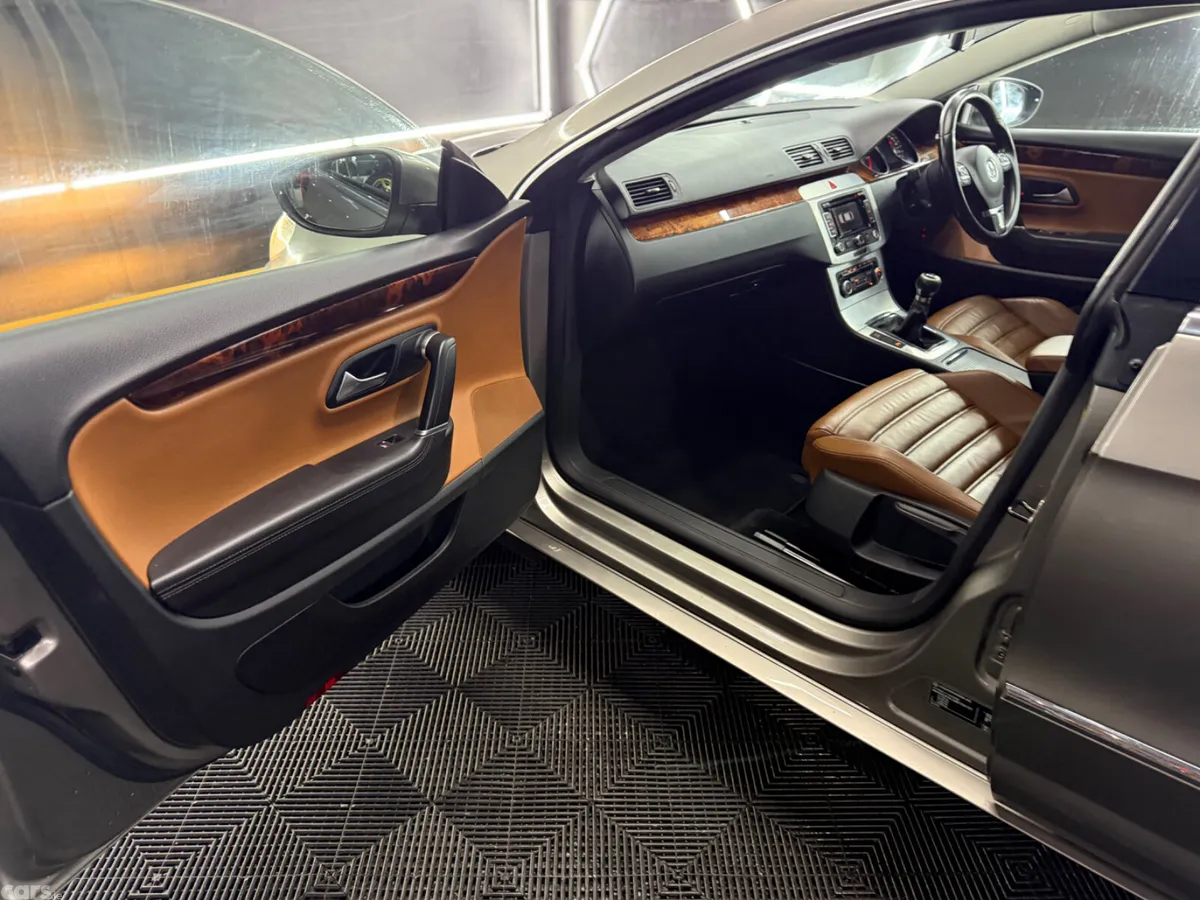 Volkswagen CC Coupe, Diesel, 2011, Brown