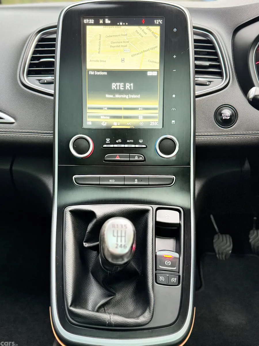 Renault Scenic MPV, Diesel, 2017, Brown