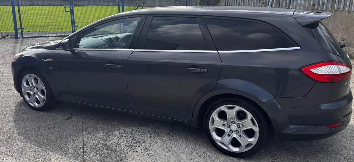 Ford Mondeo Estate, Diesel, 2009, Grey