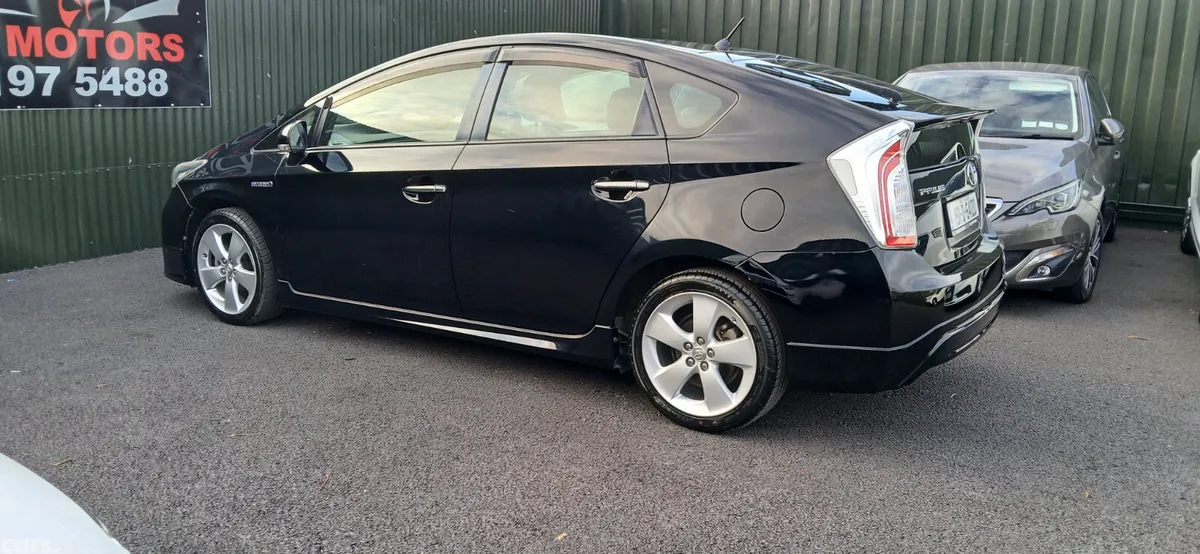 Toyota Prius Hatchback, Petrol Hybrid, 2015, Black