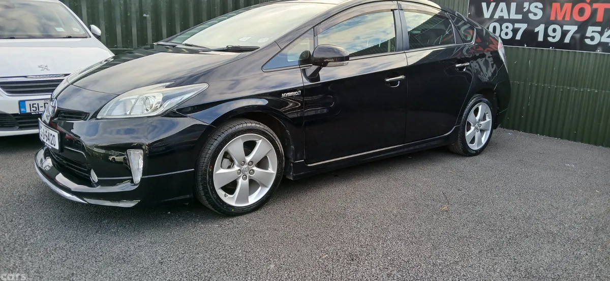 Toyota Prius Hatchback, Petrol Hybrid, 2015, Black