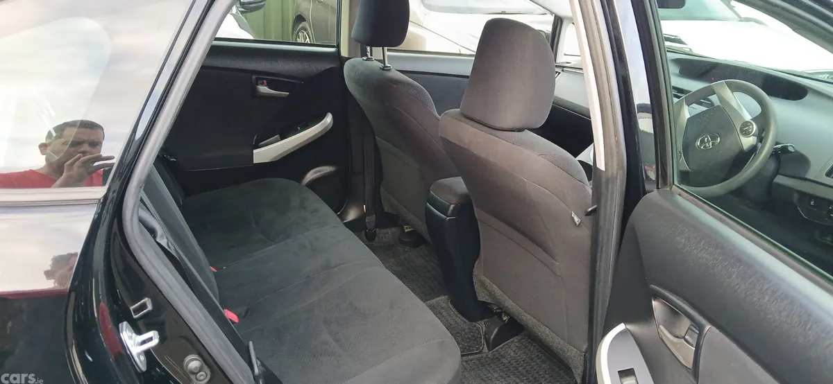 Toyota Prius Hatchback, Petrol Hybrid, 2015, Black