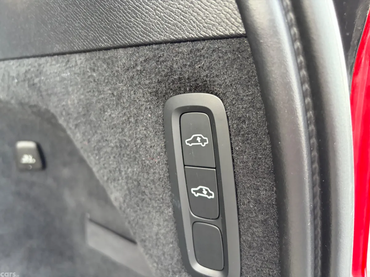 Volvo XC90 SUV, Diesel, 2019, Black