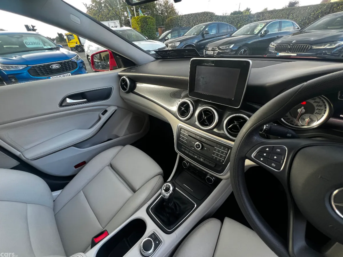 Mercedes-Benz CLA Saloon, Diesel, 2016, Red