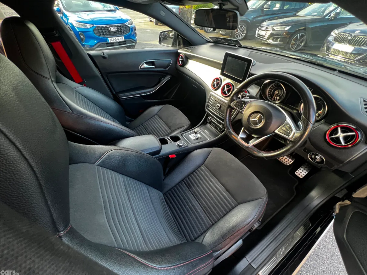 Mercedes-Benz CLA Saloon, Petrol, 2015, Black