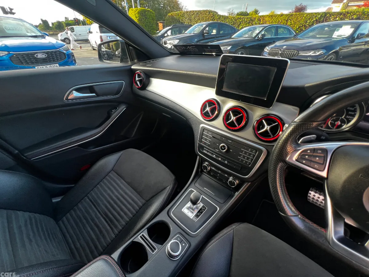 Mercedes-Benz CLA Saloon, Petrol, 2015, Black