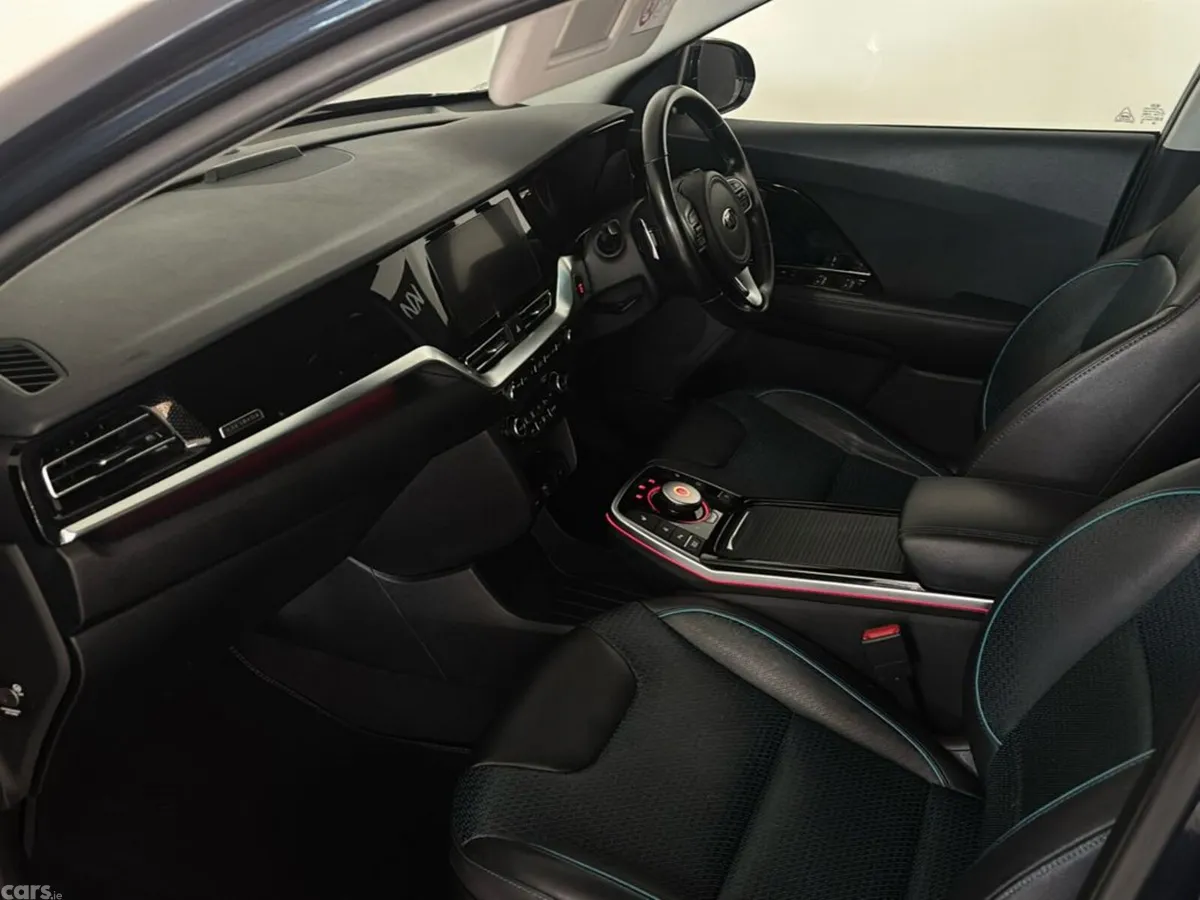 Kia Niro Estate, Electric, 2021, Blue