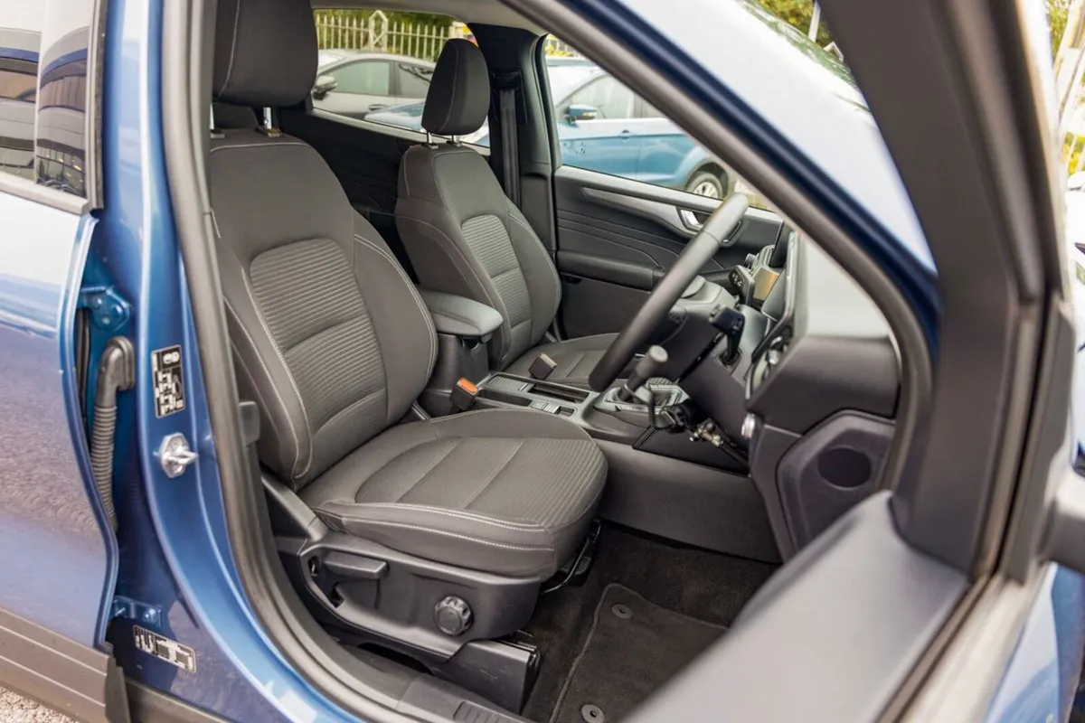 Ford Kuga SUV, Diesel, 2022, Blue