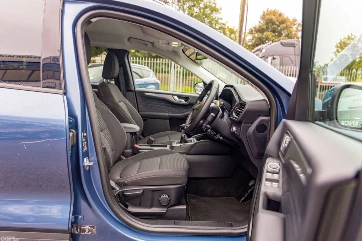 Ford Kuga SUV, Diesel, 2022, Blue