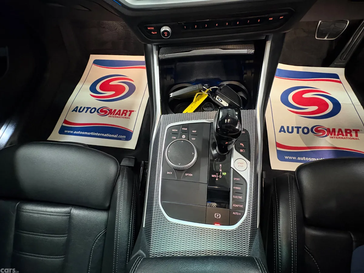 BMW 3-Series Saloon, Petrol Hybrid, 2022, White