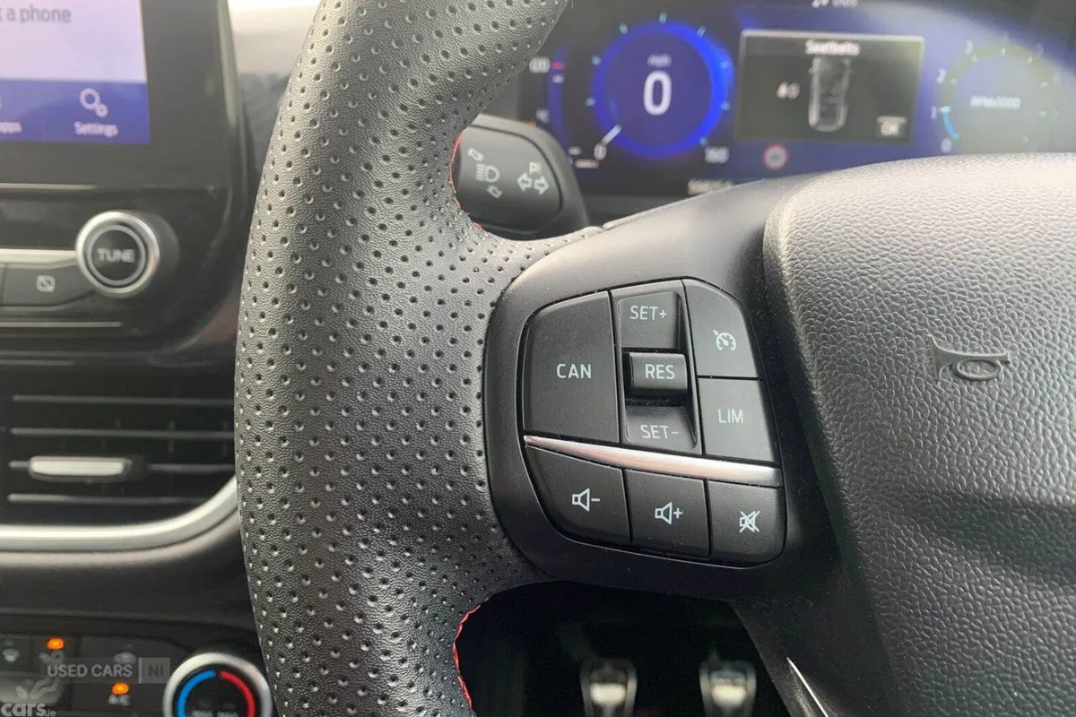Ford Puma SUV, Petrol, 2021, Silver