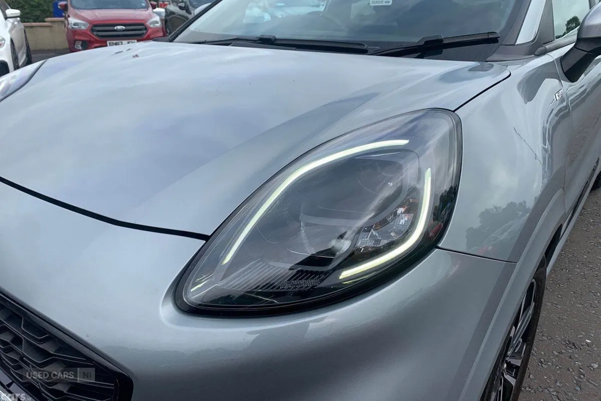 Ford Puma SUV, Petrol, 2021, Silver