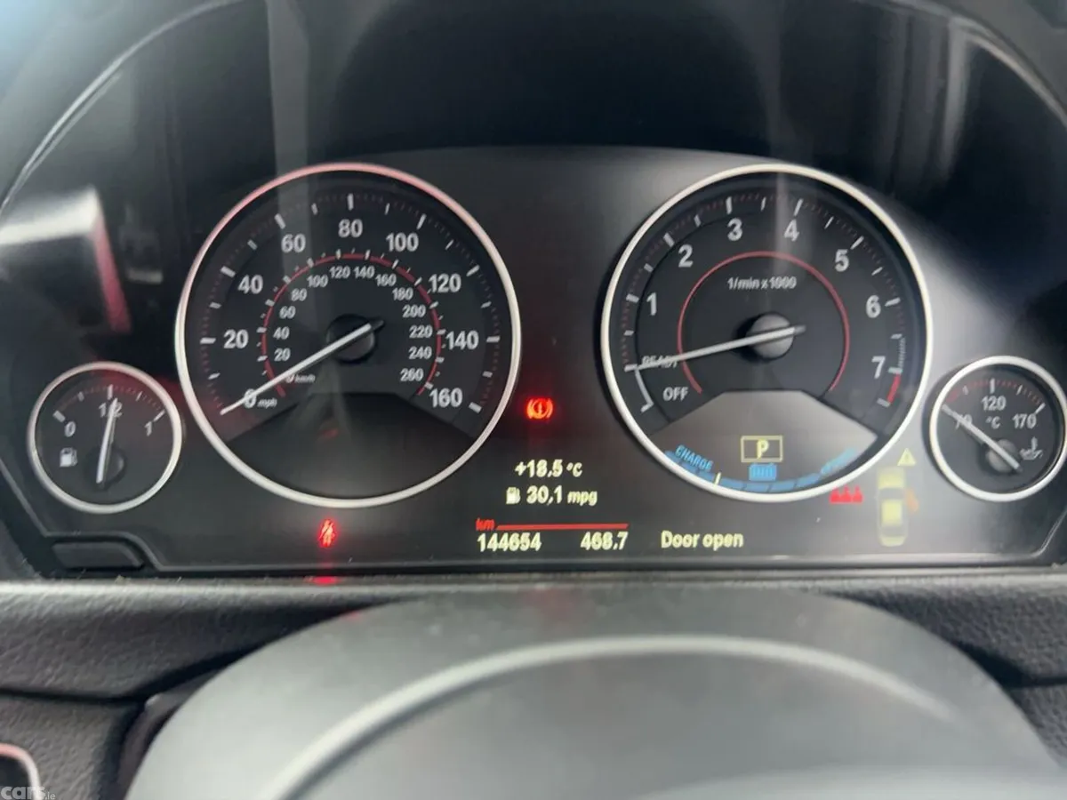 BMW 3-Series Saloon, Petrol Plug-in Hybrid, 2017, Grey