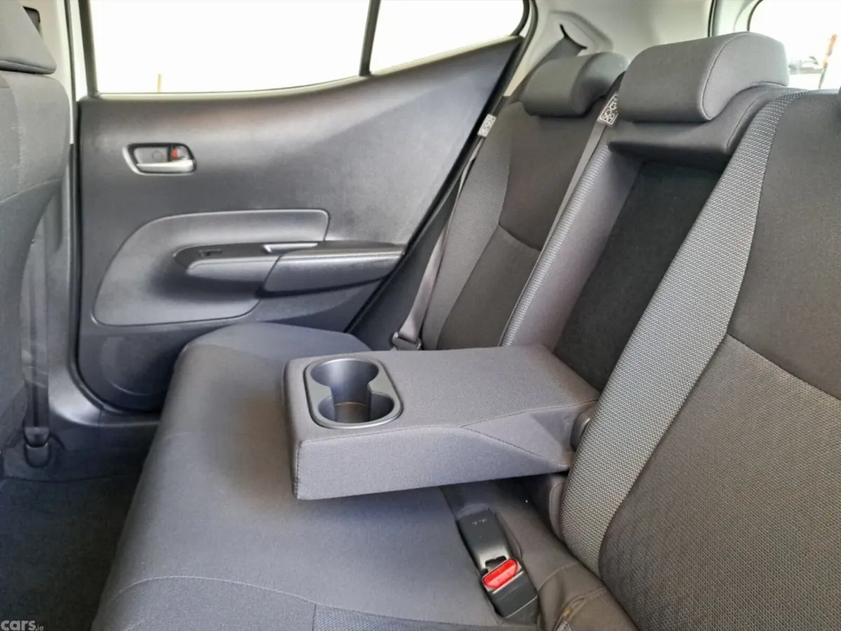 Toyota Aqua Hatchback, Petrol Hybrid, 2024, White